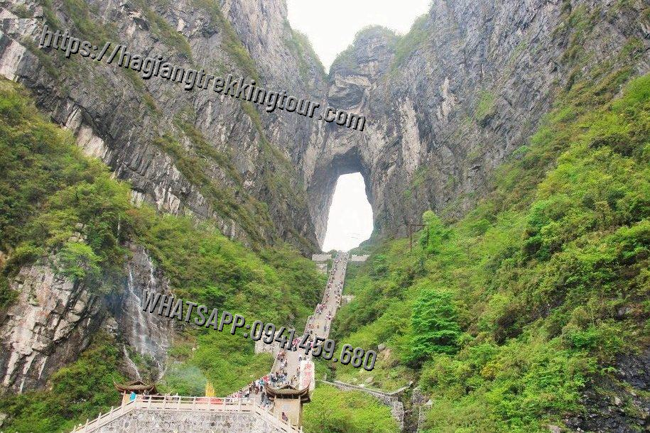 Quan Ba Heavens Gate Cong Troi hagiangtrekkingtour.com