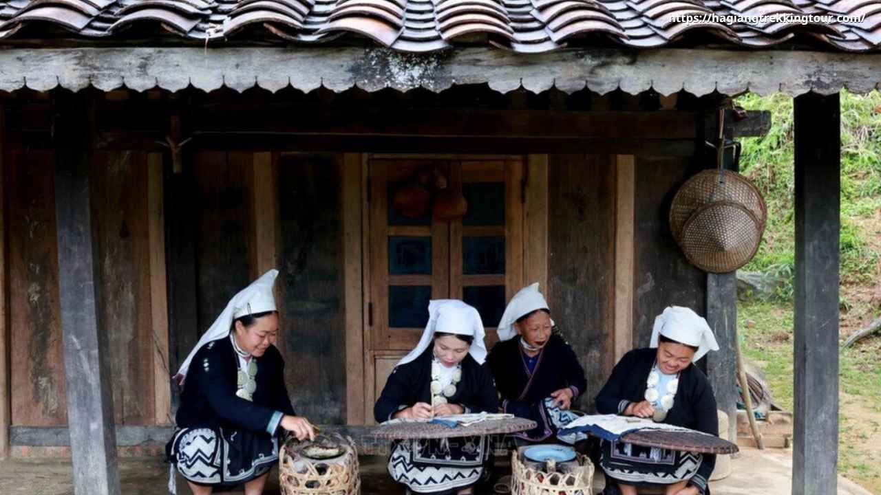 Tay ethnic minority village in Cao Bang province — local homestay experience
