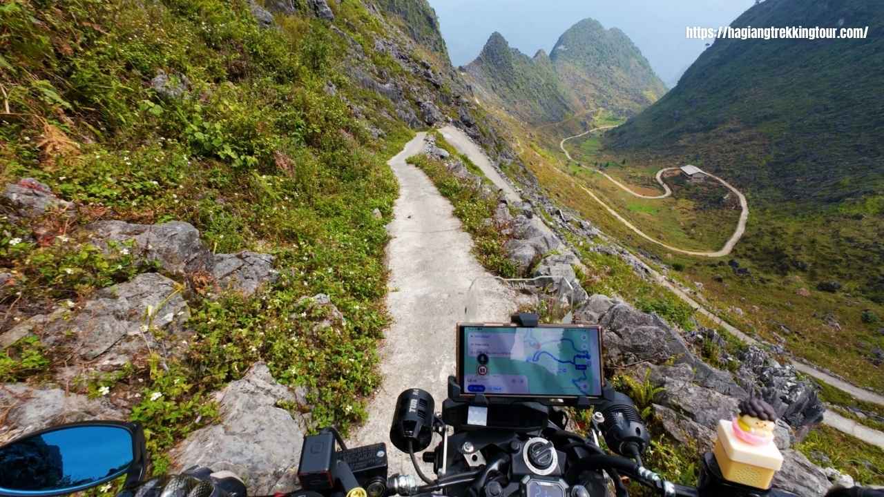 Tay village cycling rice paddies Ha Giang countryside stilt houses