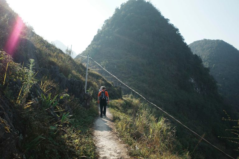 3-Day Ha Giang Trekking & Homestay Tour via Thon Tha